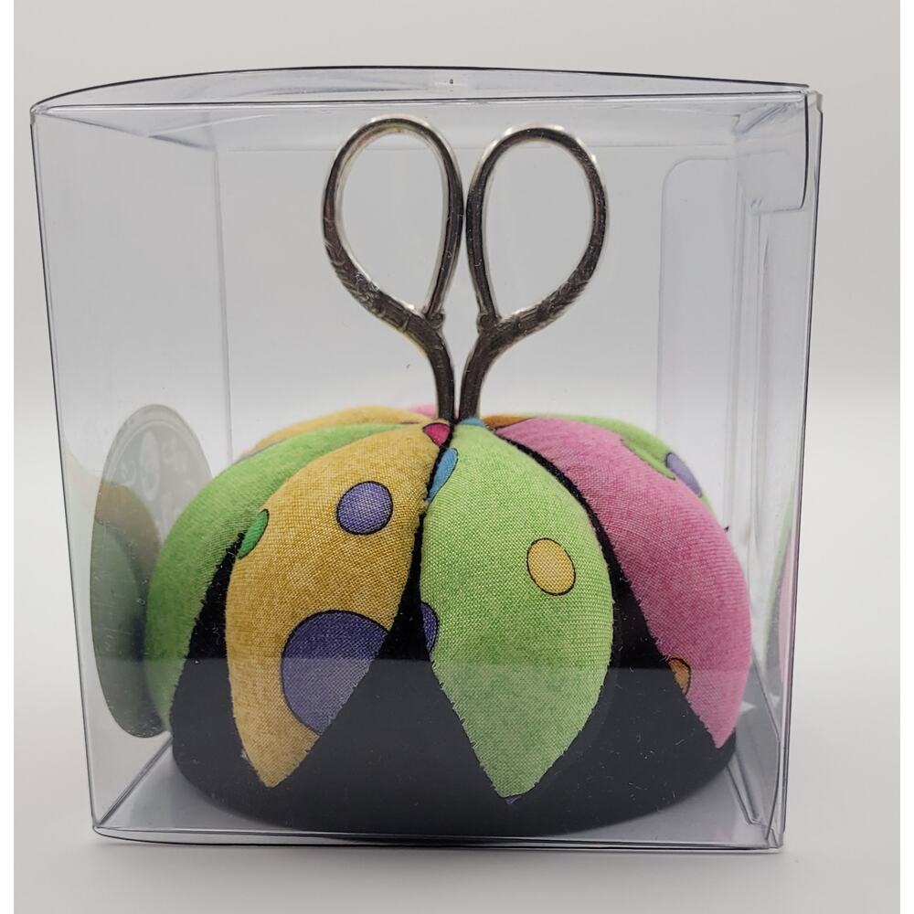 Dritz Collectible Cushions Keepsake Novelty Polka Dot Pin Cushion with Scissors - Picture 2 of 4